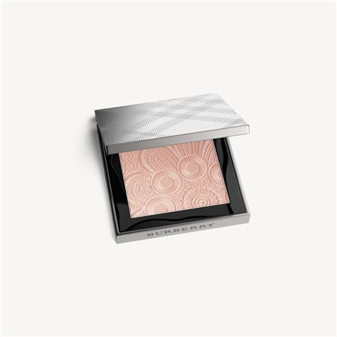 burberry fresh glow highligher|burberry fresh glow highlighter.